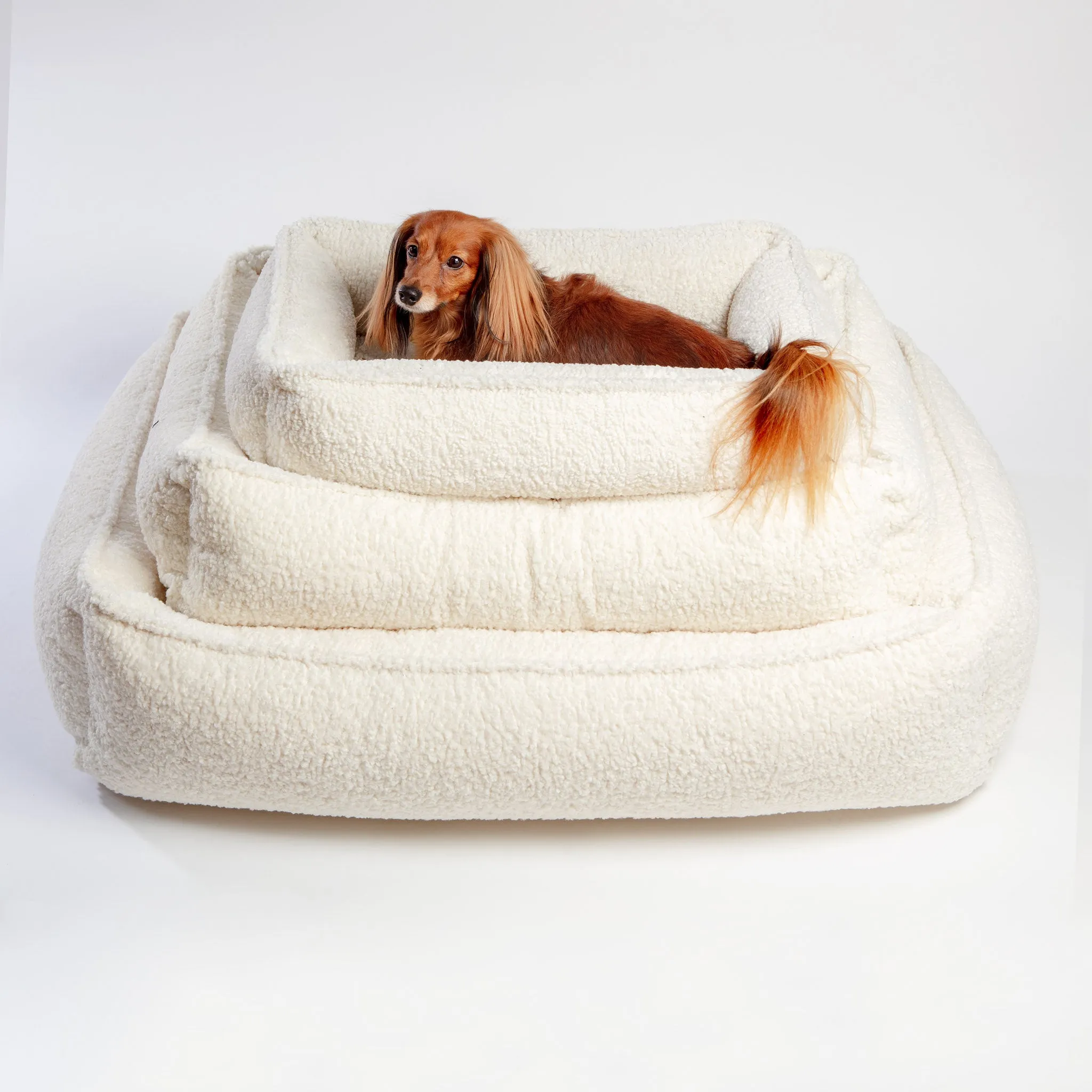 Urban Lounger in Ivory Sheepskin (Direct-Ship)