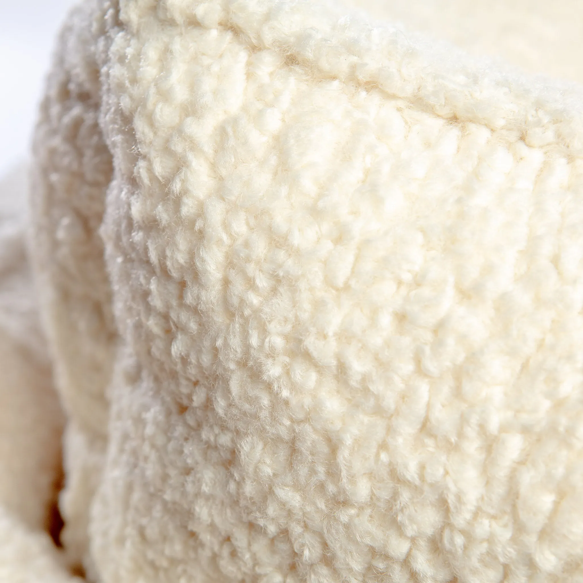 Urban Lounger in Ivory Sheepskin (Direct-Ship)
