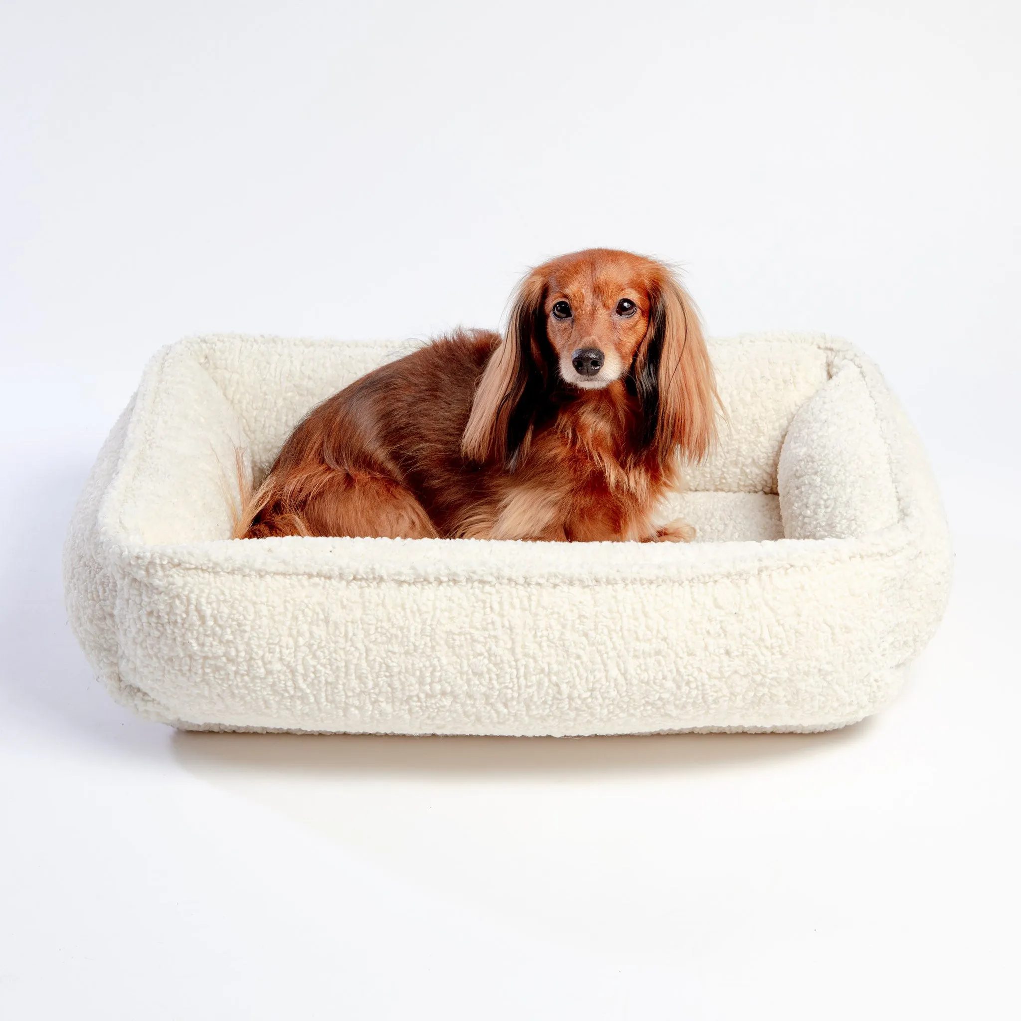 Urban Lounger in Ivory Sheepskin (Direct-Ship)